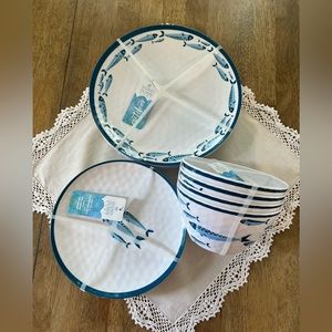Melamine Place Setting for 4